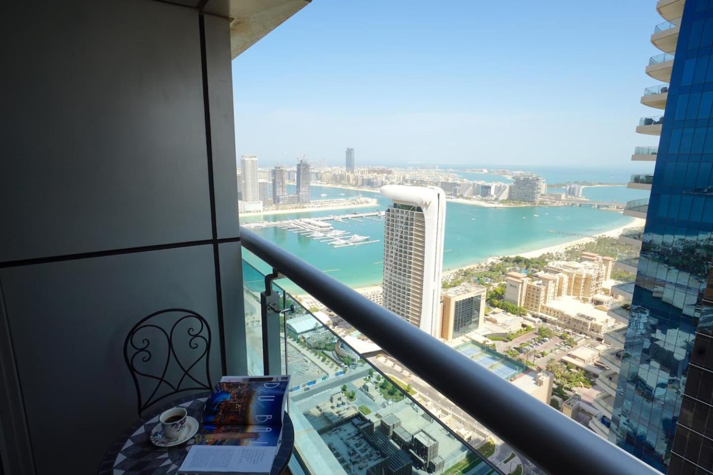 Sea & Palm View Elegant 1 Bedroom Apartment Dubai Buitenkant foto