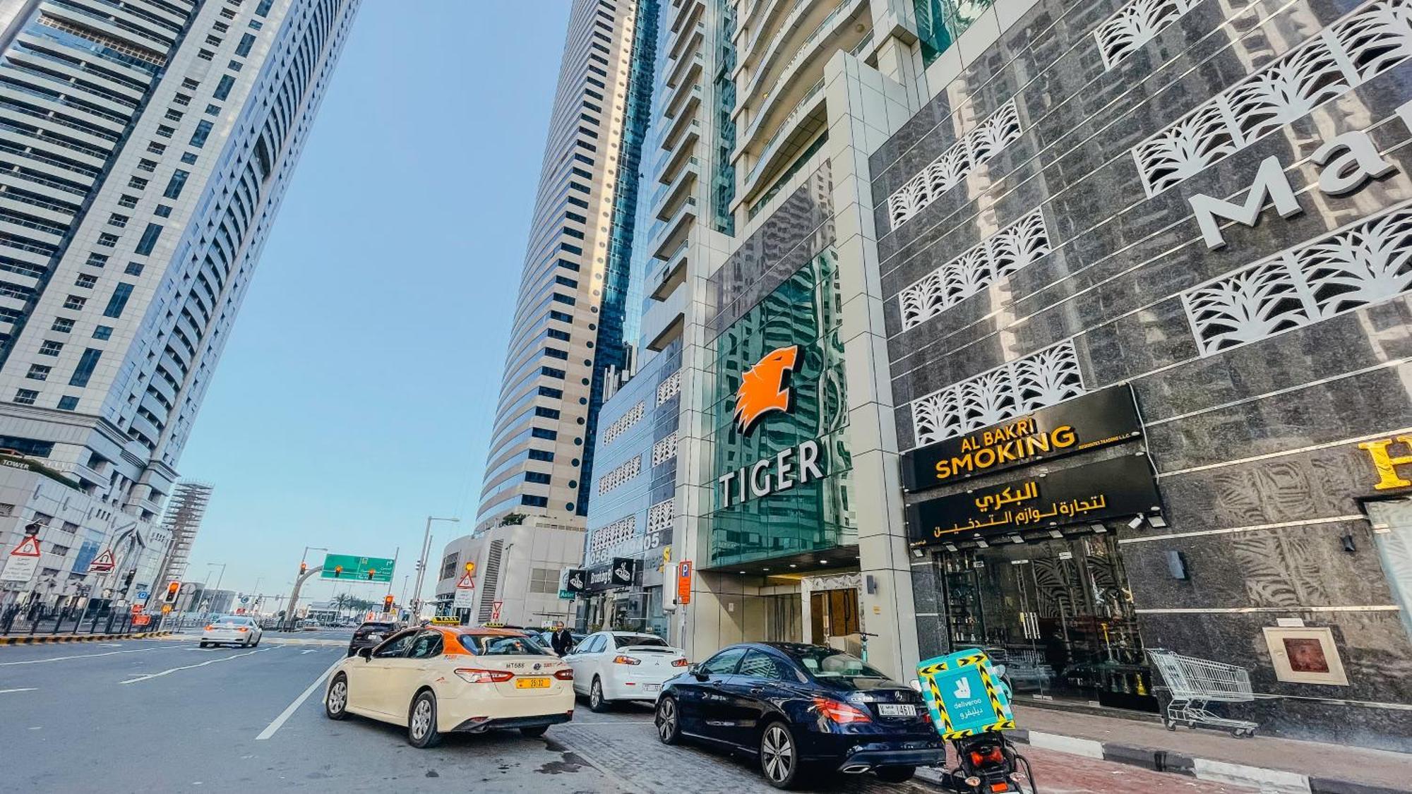 Sea & Palm View Elegant 1 Bedroom Apartment Dubai Buitenkant foto